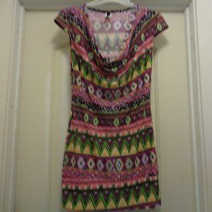 COQUETTE LOVE SWEET GEOMETRICS COLORS MINI DRESS M